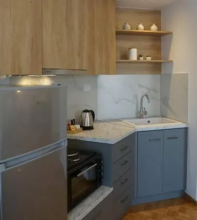 Apartment διαμέρισμα σε πολυκατοικία