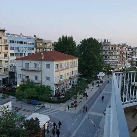 Apartment διαμέρισμα σε πολυκατοικία